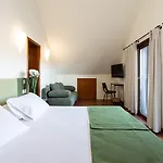 Alta Montana Hotel 3*
