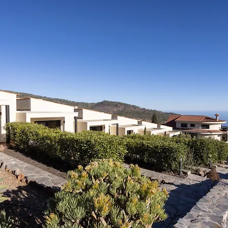 Alta Montana Hotell 3*