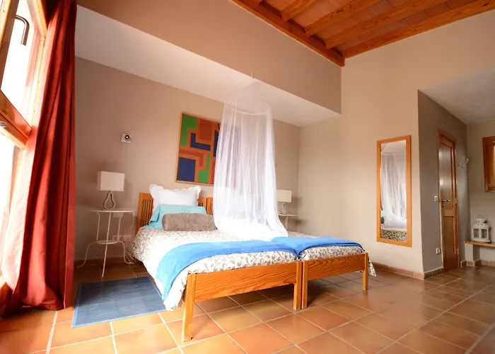 Alta Montana Hotell 3*