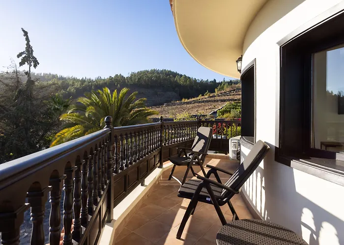 Alta Montana Hotell 3*